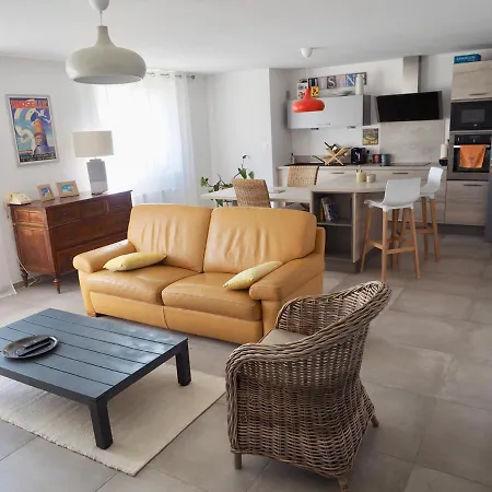 Casa vacanze En Provence-luberon - Piscine Et Calme *